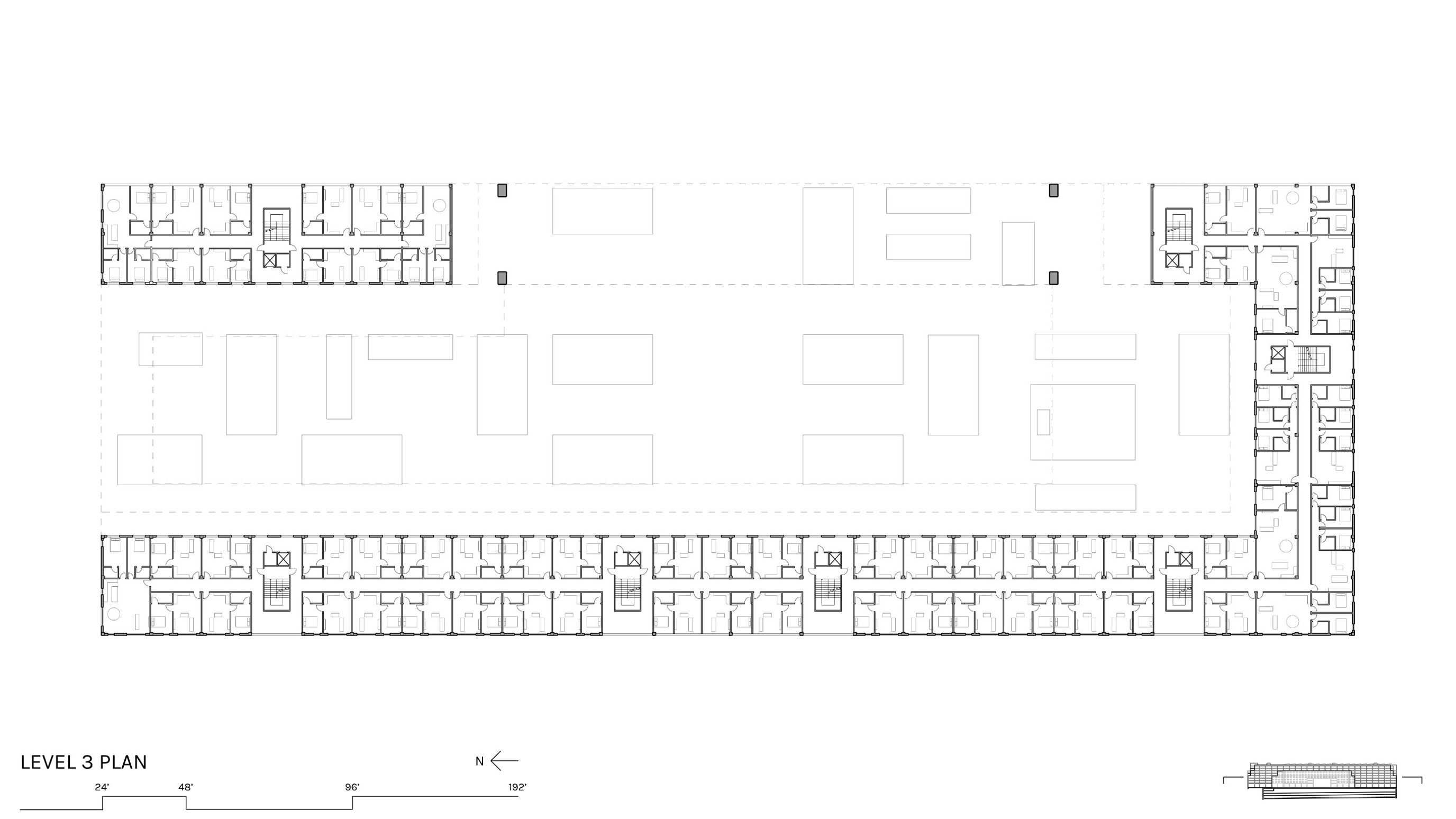 Level 3 floor plan showing residential units wrapping the building's perimeter around the central courtyard
